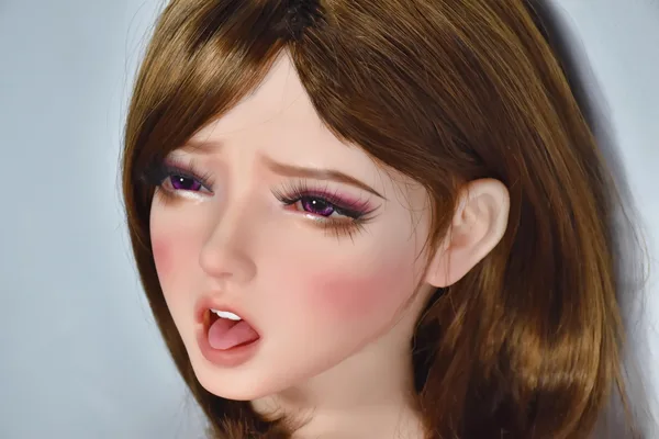 Elsa Babe Hasegawa Yukina