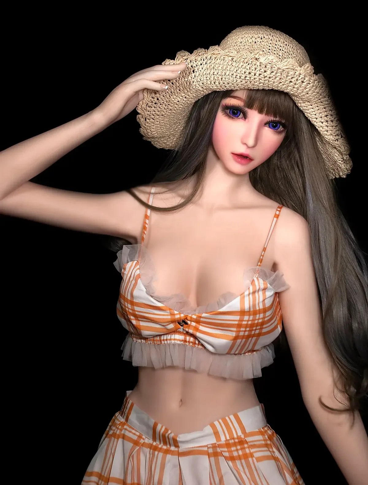 Elsa Babe Chiba Hotaru