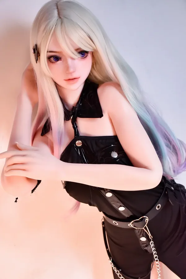 Elsa Babe Kino Kayoko