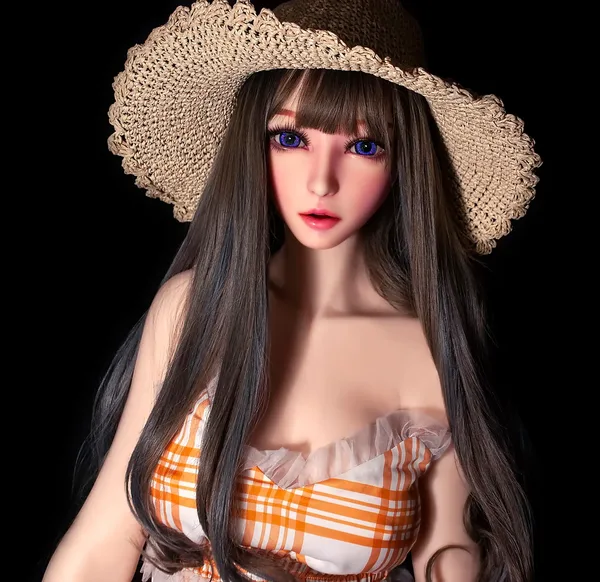 Elsa Babe Chiba Hotaru