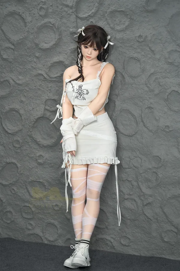 Irontech Nia Wonder Dolly