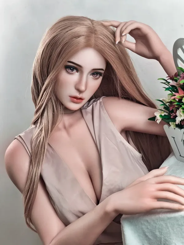 Elsa Babe Ikeda Anna