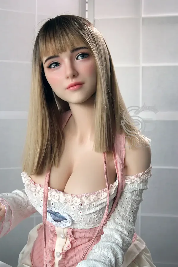 SE Doll 161cm E cup Silicone - Annika G