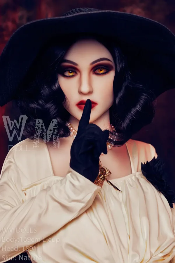 WM 169cm - Lady Dimitrescu
