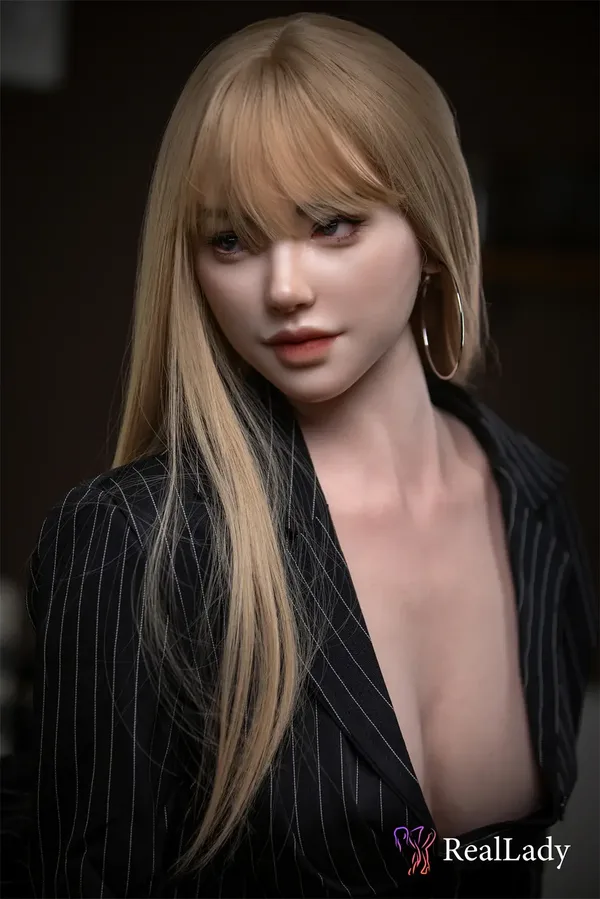 Real Lady 170cm D cup - Layla