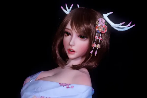Elsa Babe Akimoto Mizuki