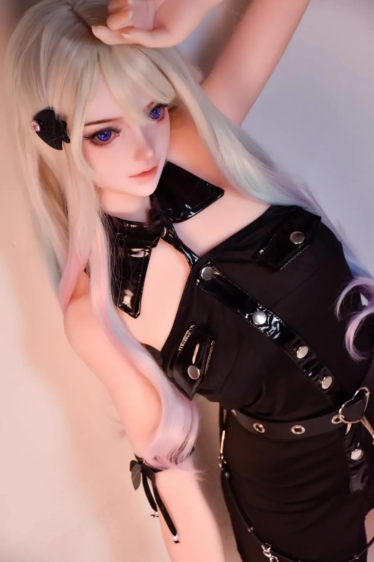Elsa Babe Kino Kayoko
